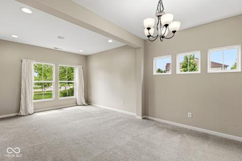 5654 W Woodstock Trail Mccordsville IN 46055