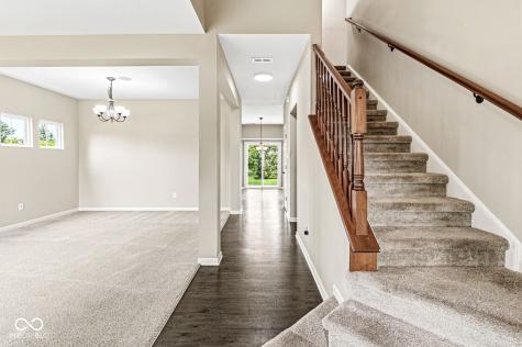 5654 W Woodstock Trail Mccordsville IN 46055