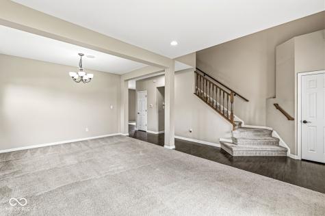 5654 W Woodstock Trail Mccordsville IN 46055