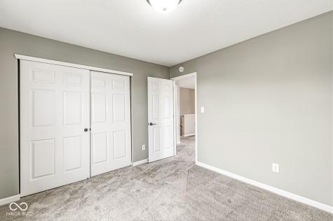 5654 W Woodstock Trail Mccordsville IN 46055