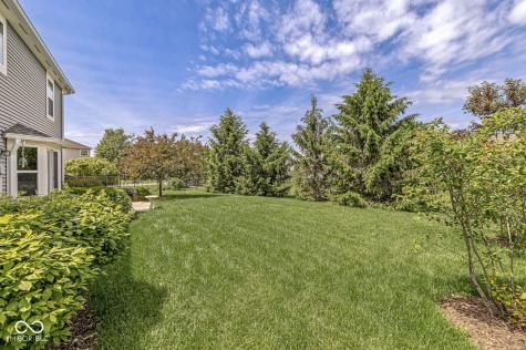 5654 W Woodstock Trail Mccordsville IN 46055