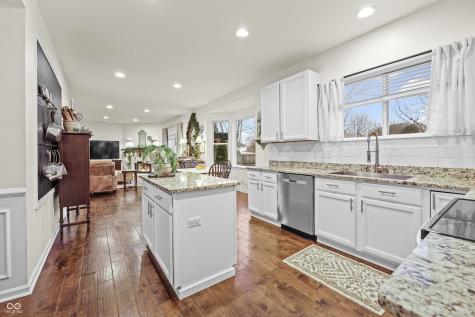 9989 Brightwater Drive Fishers IN 46038