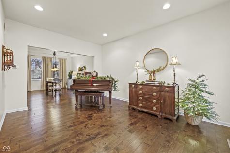 9989 Brightwater Drive Fishers IN 46038