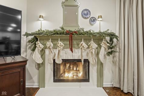 9989 Brightwater Drive Fishers IN 46038