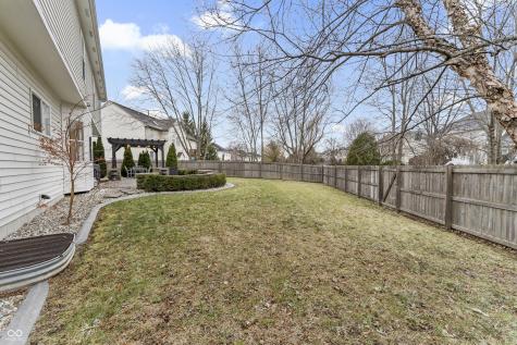 9989 Brightwater Drive Fishers IN 46038