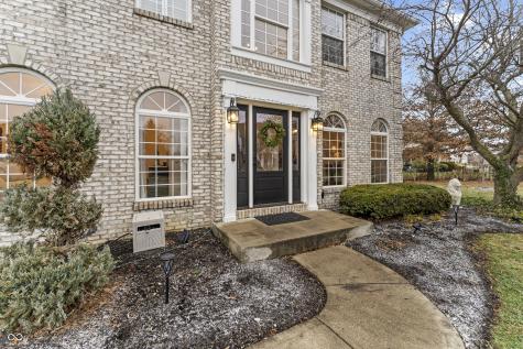 9989 Brightwater Drive Fishers IN 46038