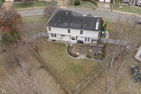 9989 Brightwater Drive Fishers IN 46038