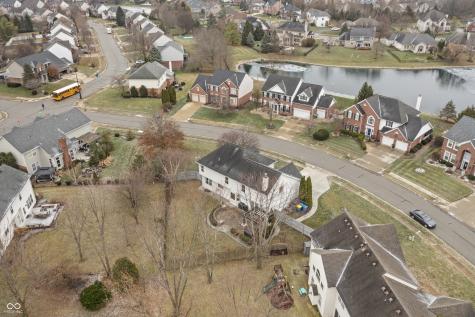 9989 Brightwater Drive Fishers IN 46038