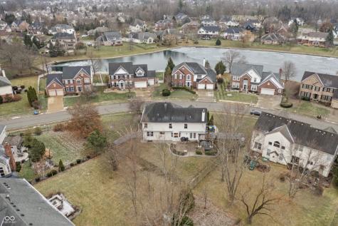 9989 Brightwater Drive Fishers IN 46038