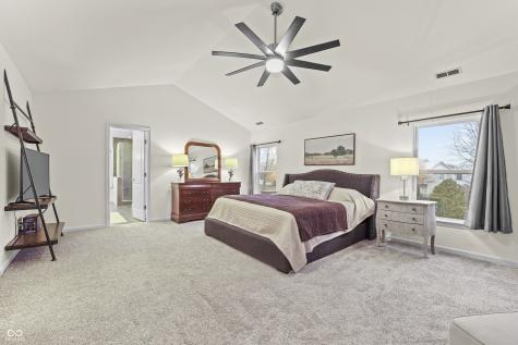 9989 Brightwater Drive Fishers IN 46038