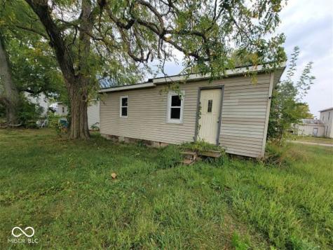 105 N Sheridan Street Ridgeville IN 47380