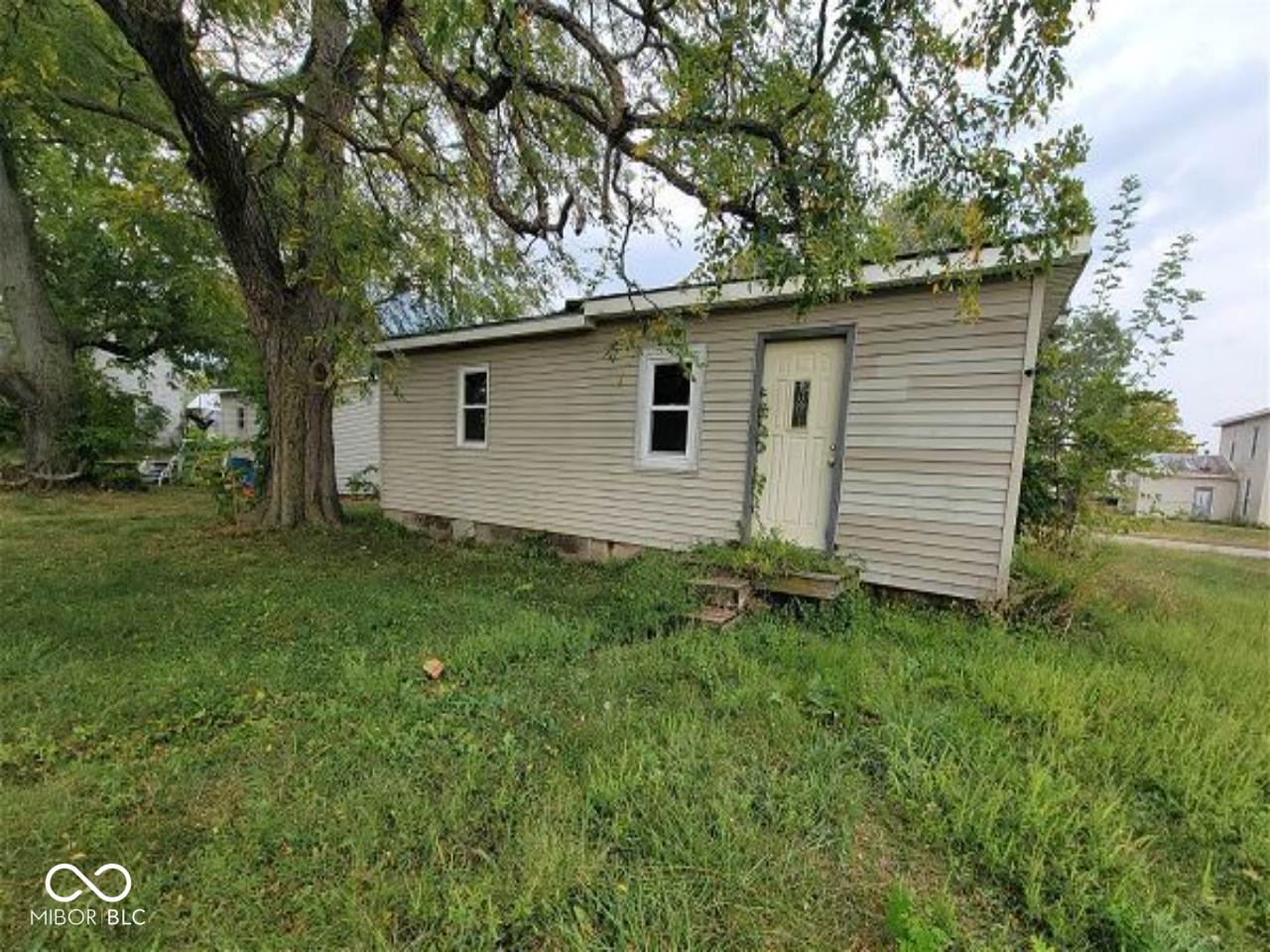 105 N Sheridan Street Ridgeville IN 47380
