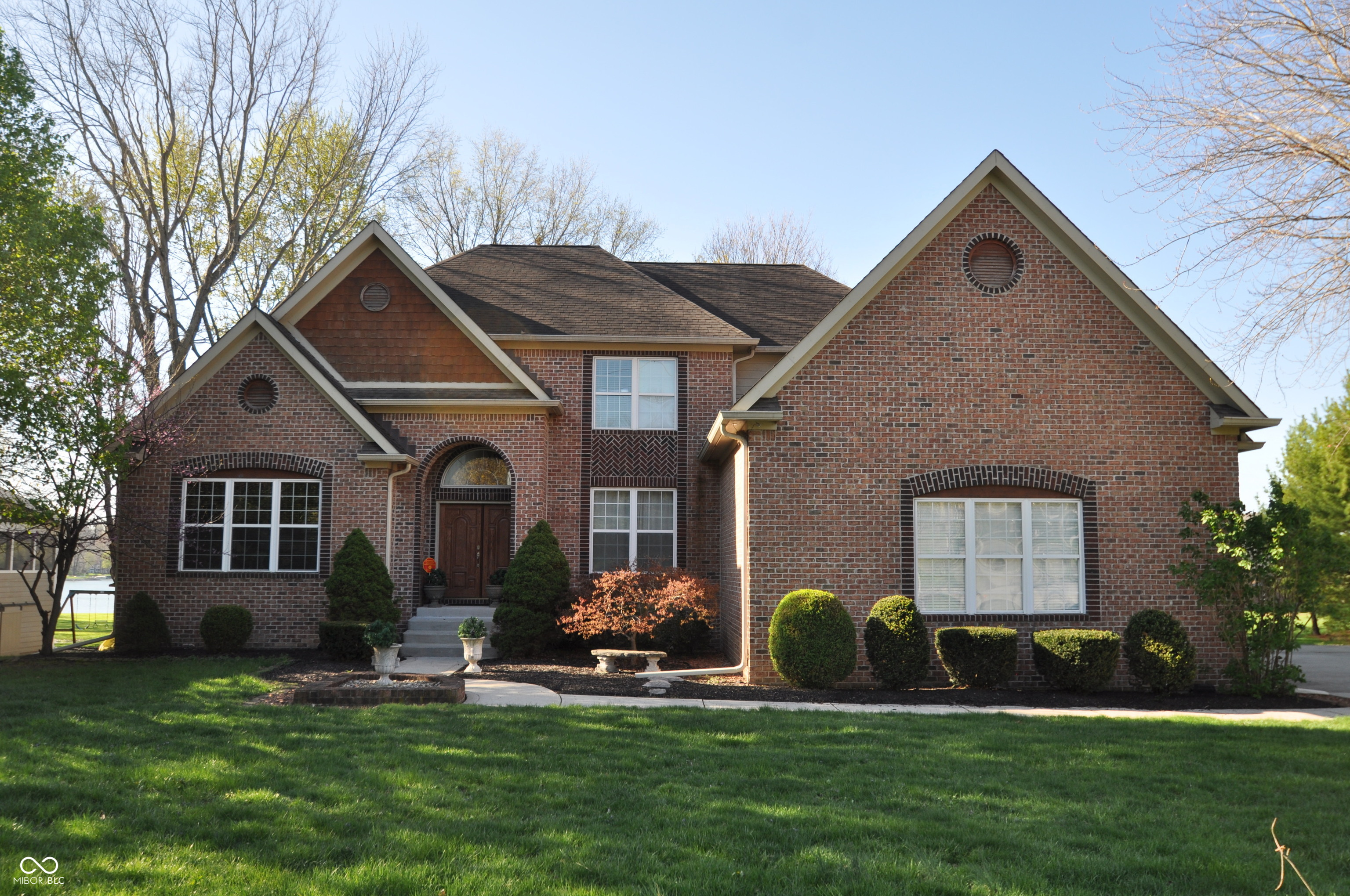 5305 Fall Creek Road Indianapolis IN 46220