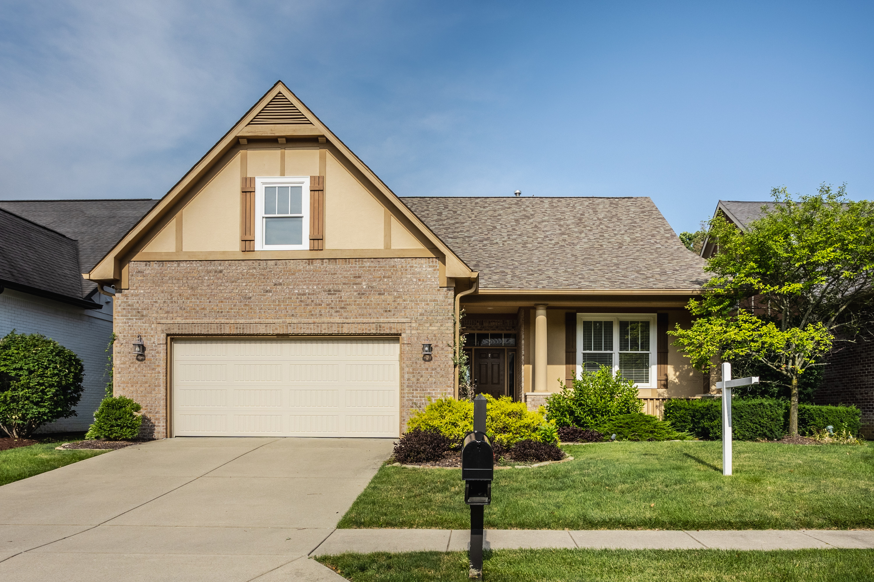 13586 Ashbury Drive Carmel IN 46032