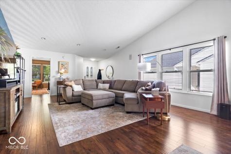 5671 N Burlington Drive Mccordsville IN 46055