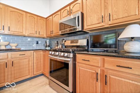 5671 N Burlington Drive Mccordsville IN 46055