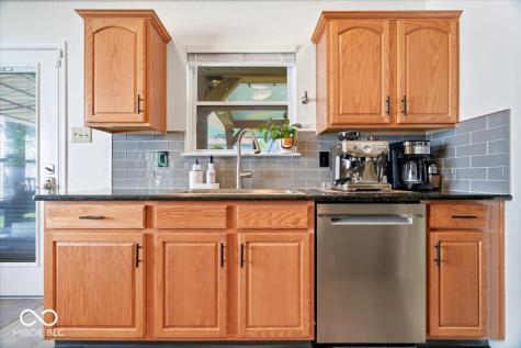 5671 N Burlington Drive Mccordsville IN 46055