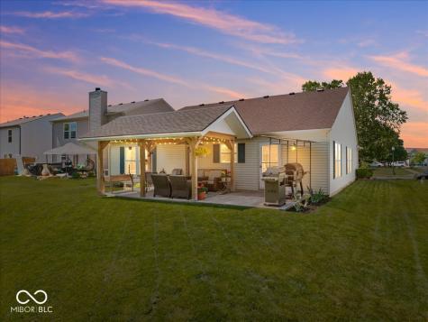 5671 N Burlington Drive McCordsville IN 46055