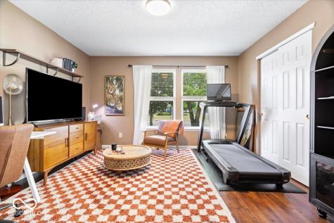 5671 N Burlington Drive Mccordsville IN 46055