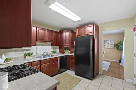 2210 Douglas Road Indianapolis IN 46220