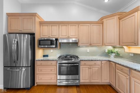 4090 Naples Drive Columbus IN 47203