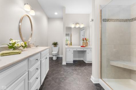 4090 Naples Drive Columbus IN 47203
