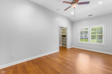 4090 Naples Drive Columbus IN 47203
