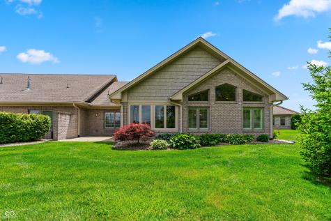 4090 Naples Drive Columbus IN 47203