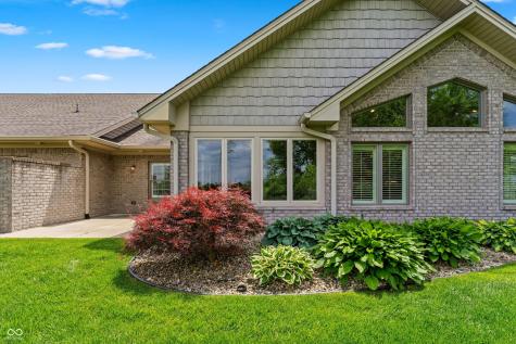 4090 Naples Drive Columbus IN 47203