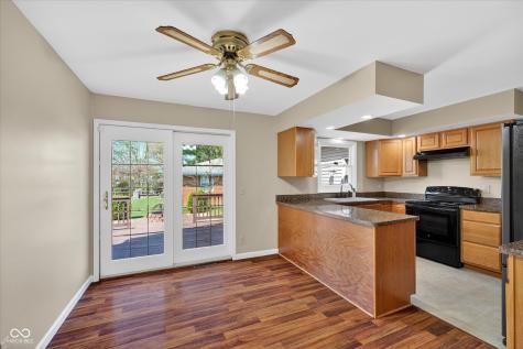 2430 Westline Drive Columbus IN 47203
