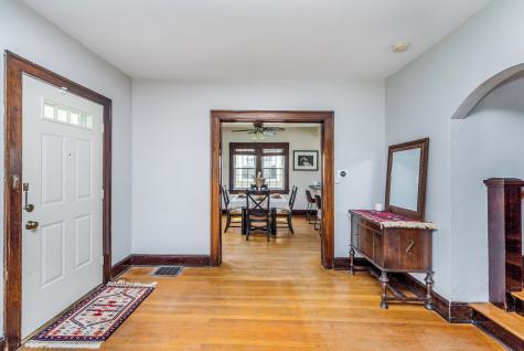 30 N Hawthorne Lane Indianapolis IN 46219