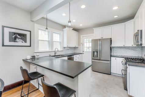 30 N Hawthorne Lane Indianapolis IN 46219