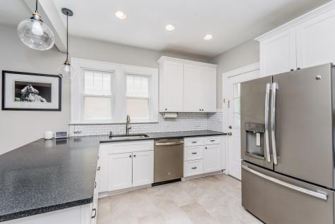 30 N Hawthorne Lane Indianapolis IN 46219