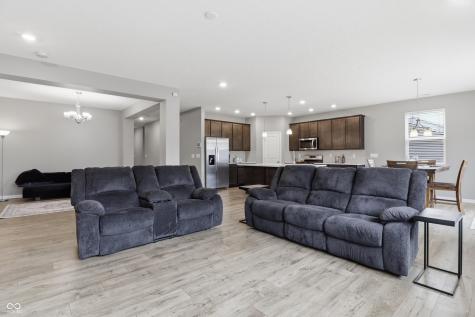 275 Carrick Glen Boulevard Pendleton IN 46064