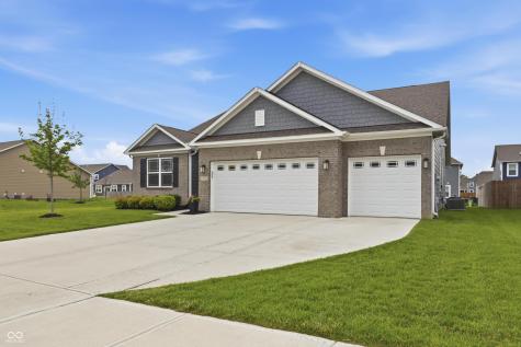 275 Carrick Glen Boulevard Pendleton IN 46064