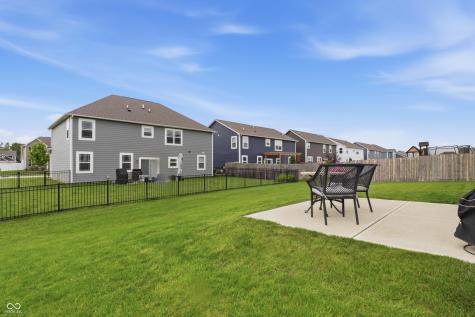 275 Carrick Glen Boulevard Pendleton IN 46064
