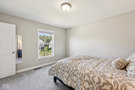 2449 Lingerman Way Avon IN 46123