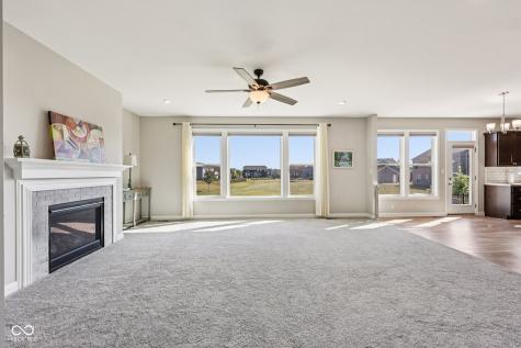 2449 Lingerman Way Avon IN 46123