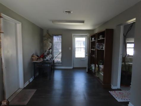 3711 E 57th Street Indianapolis IN 46220
