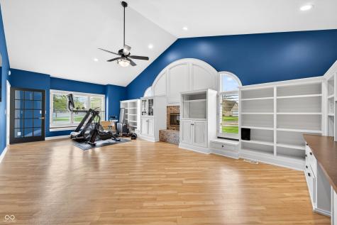 771 Coventry Drive Seymour IN 47274