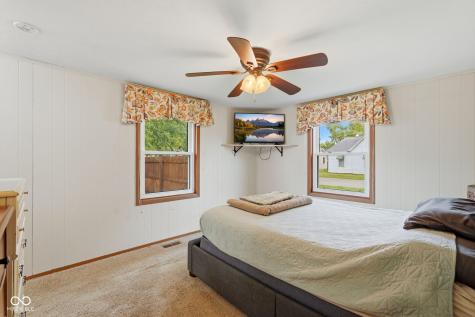 120 N High Street Linden IN 47955