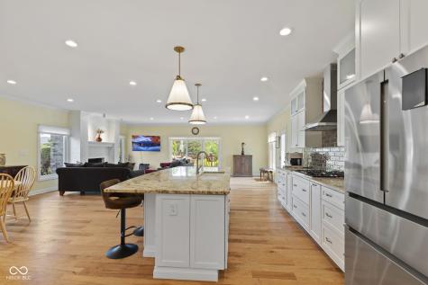 12541 Pembrooke Circle Carmel IN 46032