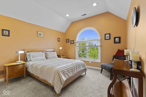 12541 Pembrooke Circle Carmel IN 46032