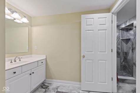 12541 Pembrooke Circle Carmel IN 46032