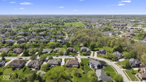 12541 Pembrooke Circle Carmel IN 46032