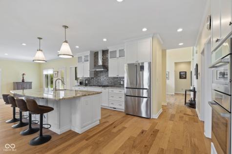 12541 Pembrooke Circle Carmel IN 46032