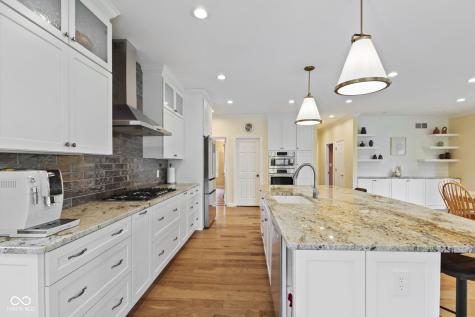 12541 Pembrooke Circle Carmel IN 46032