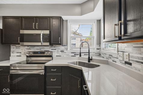 7793 Cobblesprings Drive Avon IN 46123