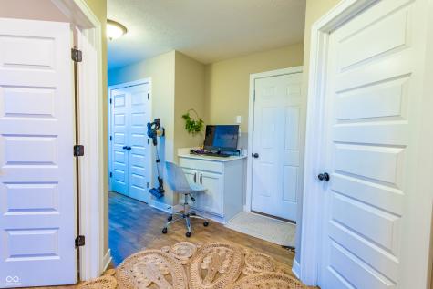 4061 Secretariat Lane Bargersville IN 46106