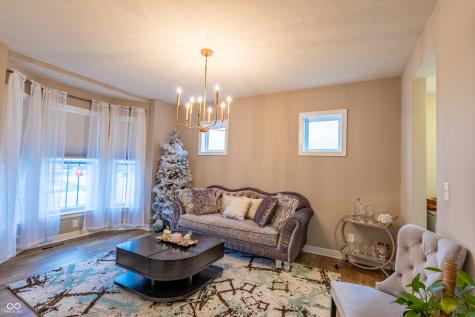 4061 Secretariat Lane Bargersville IN 46106